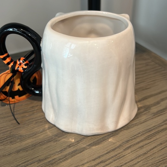 Blue Sky Clayworks, Halloween black cat in ghost costume mug - Picture 5 of 6